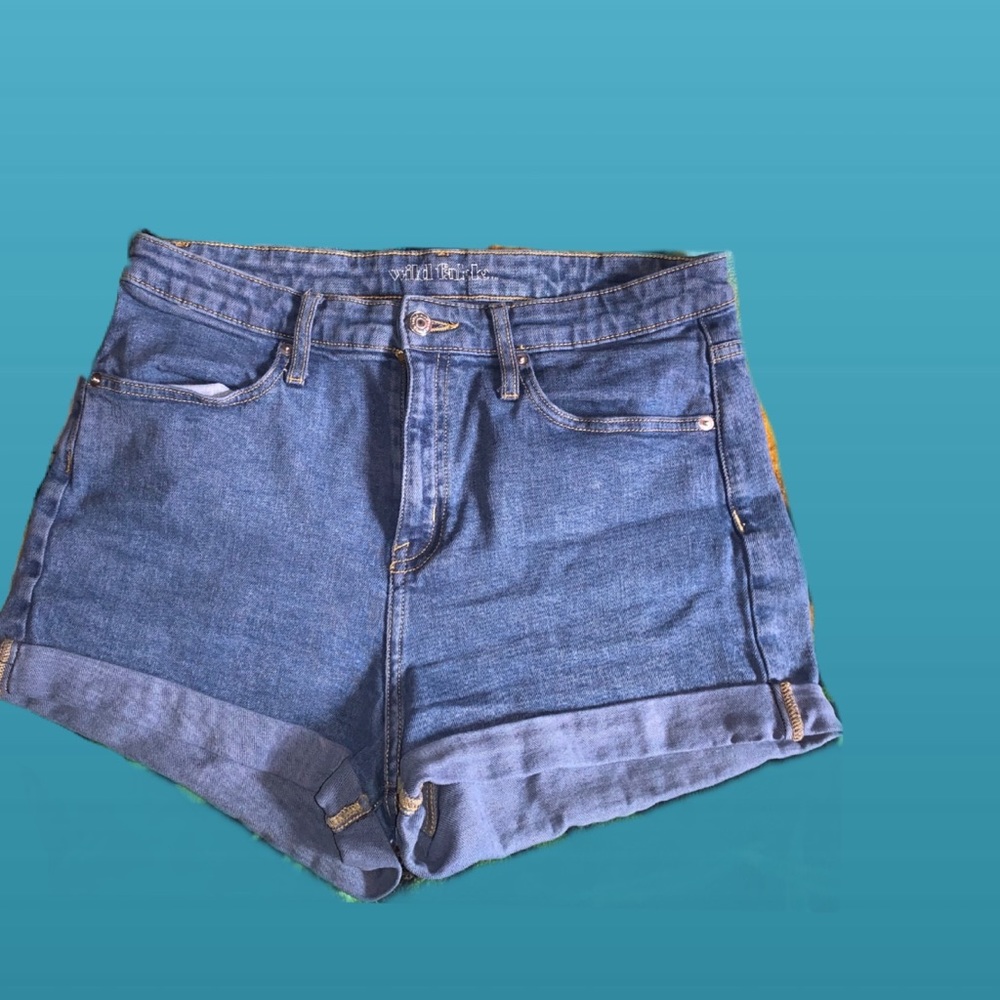 Shorts - Picture 2 of 2